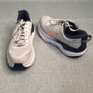 HOKA One One Bondi 7